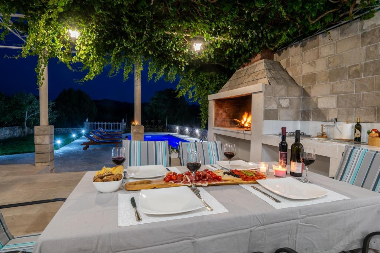 Villa Rustica *